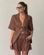 Brown / S